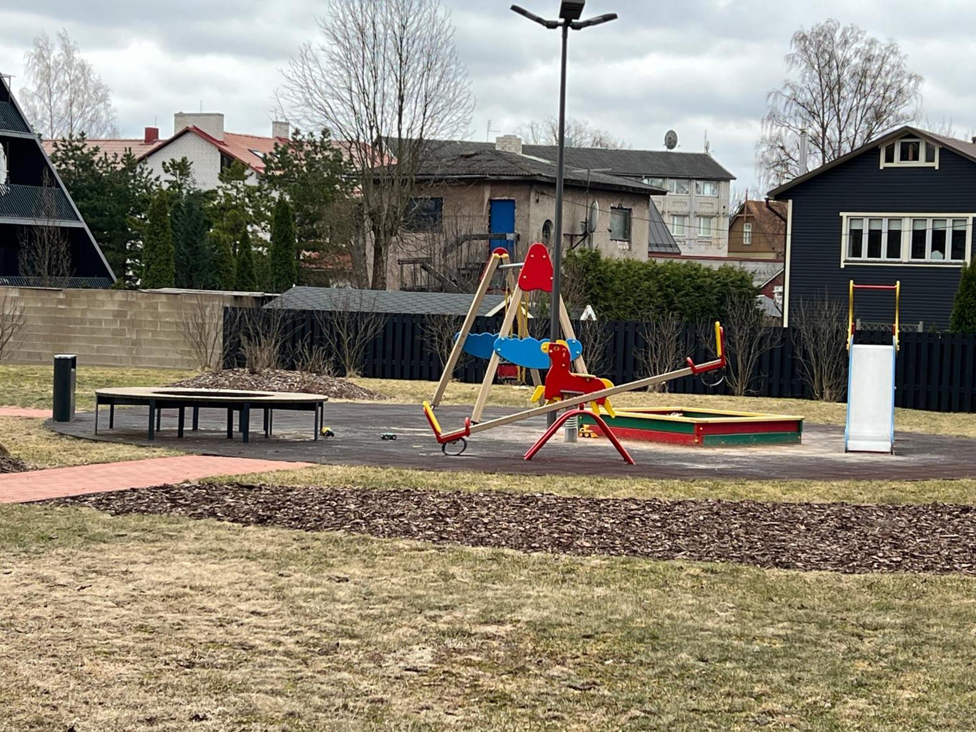 Korter Riia 22 Tartu Bagian luar foto